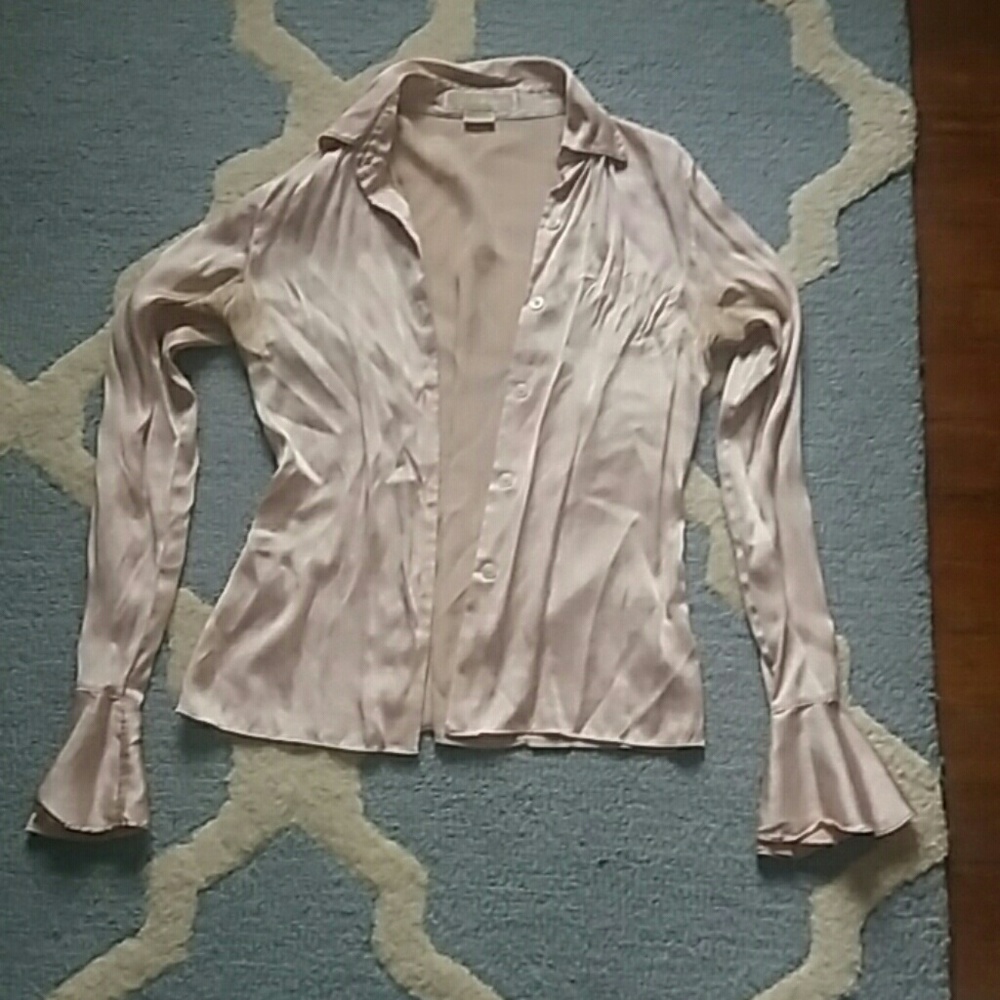 🗽 Michael kors silk blouse make an offer